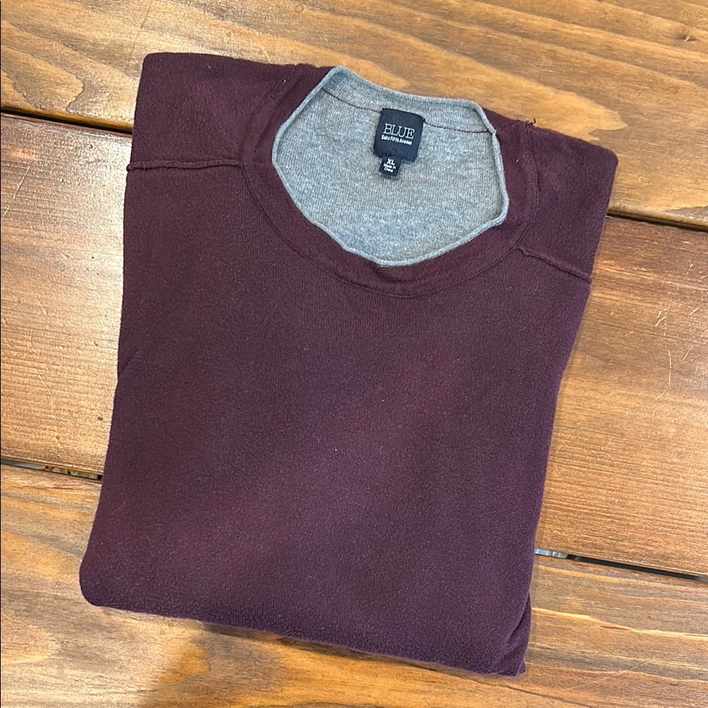 Saks Fifth Avenue Red and Gray Crewneck Sweater